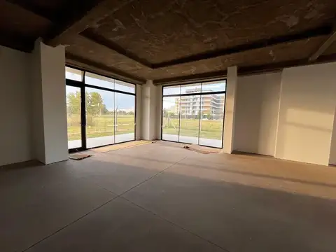 Local en Alquiler en Rosario, $ 600.000