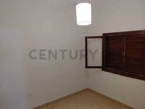 Casa Barrio Universitario. Apta Crédito