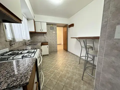 Departamento 3 ambientes con 2 baños