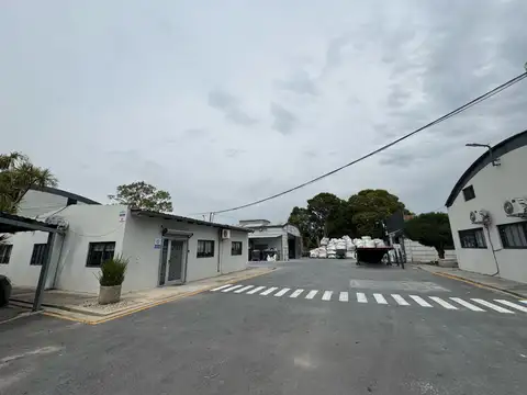 Galpon en Alquiler en Melchor Romero, $ 10.000.000