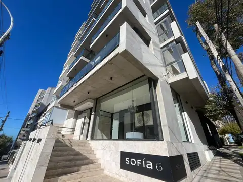 ALQUILE DEPARTAMENTO 2 AMBIENTES EN PLAYA GRANDE CON COCHERA