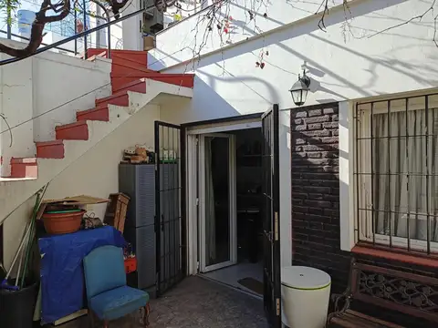 Venta Casa 5 ambientes APTO CRÉDITO en Versalles