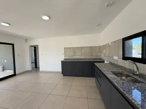 Casa en Venta en Funes, USD 116.000