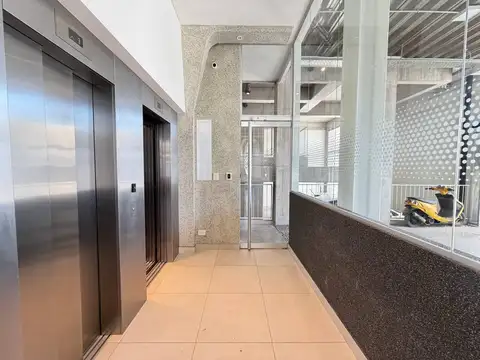 Departamento 6 ambientes con 2 baños