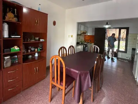 Casa en Venta en Jose Marmol, USD 180.000