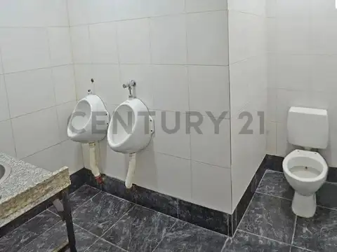 Avenida Corrientes 3500, Piso 0