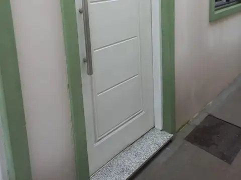 DEPARTAMENTO EN PABLO PODESTA 