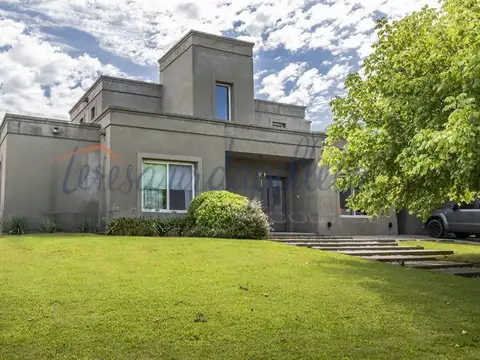 Casa en alquiler con muebles o en venta  en La Berlina - Pilara - URDAPILLETA PROPIEDADES