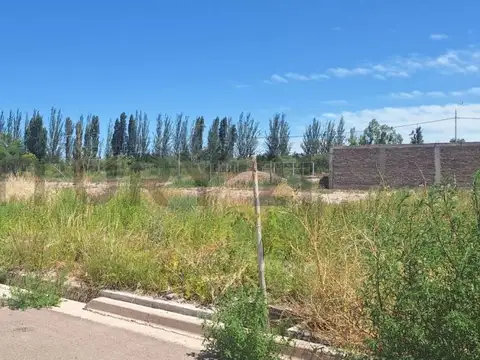 Terreno de 350m² en Bº GRAN VISTALBA Century 21 Lopez vende gran oportunidad..! zona de gran ...