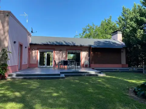 Casa en Venta en Bahia Blanca, USD 395.000