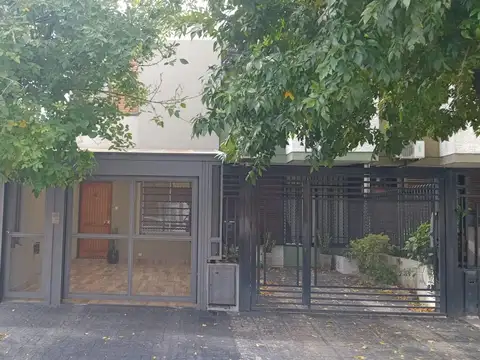 DUPLEX TRES AMBIENTES VILLA SARMIENTO RECICLADO