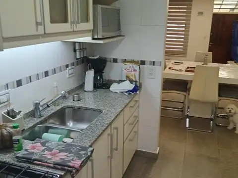 Depto Tipo Casa en Venta con 1 cocheras