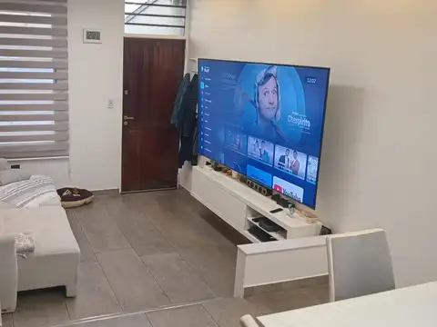 Depto Tipo Casa en Venta de 2 dormitorios