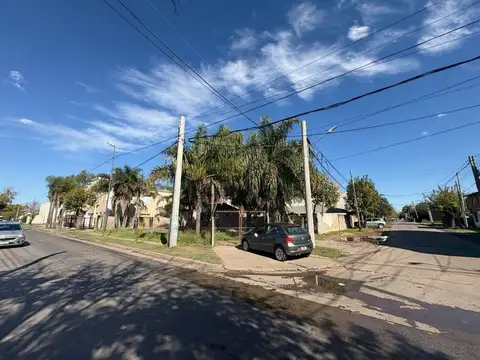 Local en Alquiler en Pilar, USD 2.000