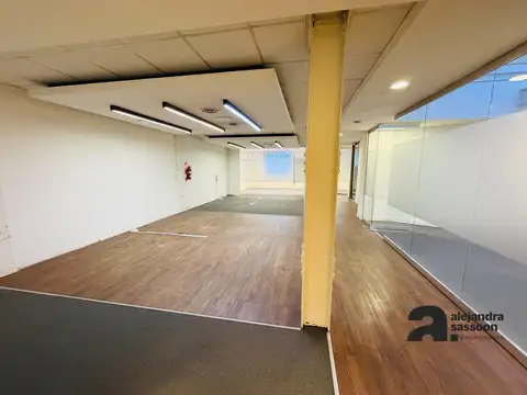 Oficina en Alquiler 40 años