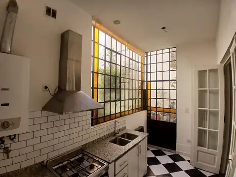 2 ambientes, patio, muy buen estado!