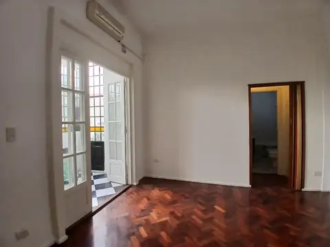 Departamento en Alquiler en Almagro, $ 690.000