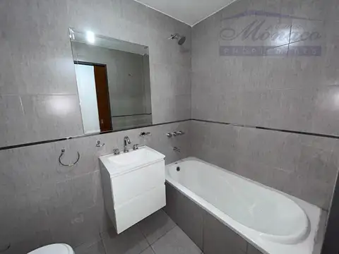 Depto Tipo Casa 2 ambientes con 1 baño