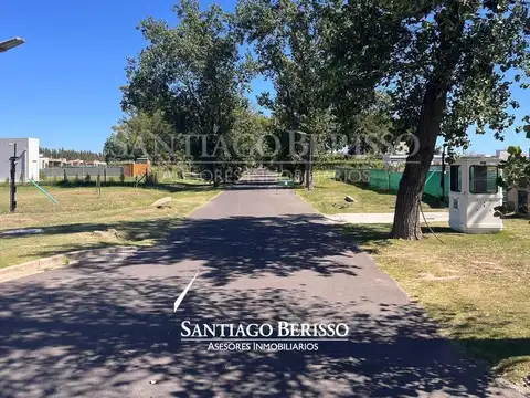 Terreno en Venta en Countries y Barrios Cerrados en Campana, USD 26.000