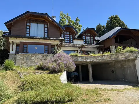 Casa en Venta en San Carlos de Bariloche [Cod: 24-630047192819]