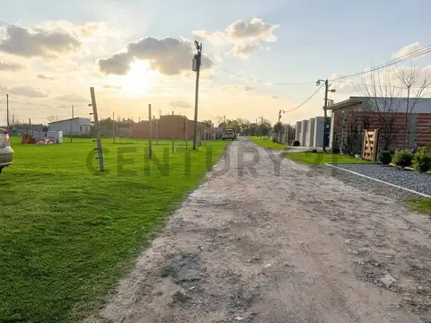 Terreno en Venta en Barrio Villa Rosa, USD 26.000