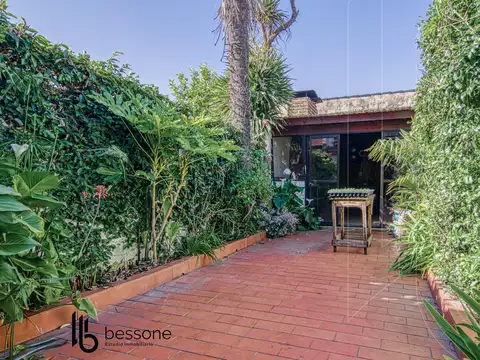 Depto Tipo Casa en Venta 28 años