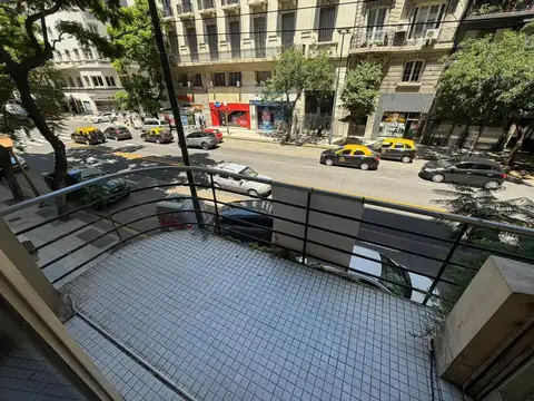 Avenida Santa Fe 800