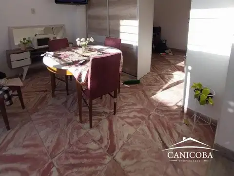 Depto Tipo Casa en Alquiler de Monoambiente