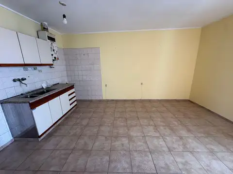 Departamento 4 ambientes con 1 baño