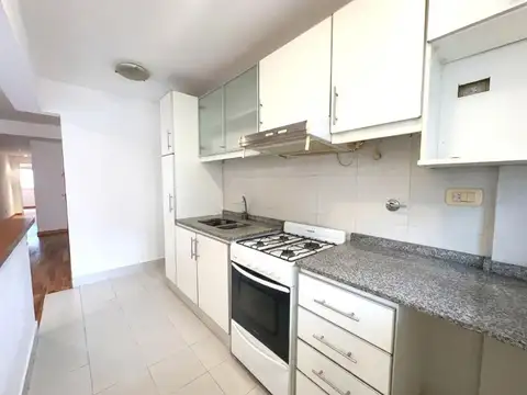 Departamento en Venta en Coghlan, USD 185.000