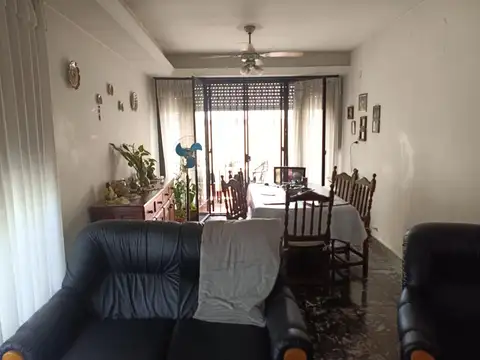 Depto Tipo Casa en Venta de 5 ambientes