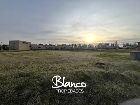 Terreno en Venta de 408,0 m2