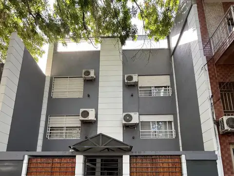 PH en Venta con Doble Patio ? Villa Devoto | Muy Luminoso | 2 Ambientes