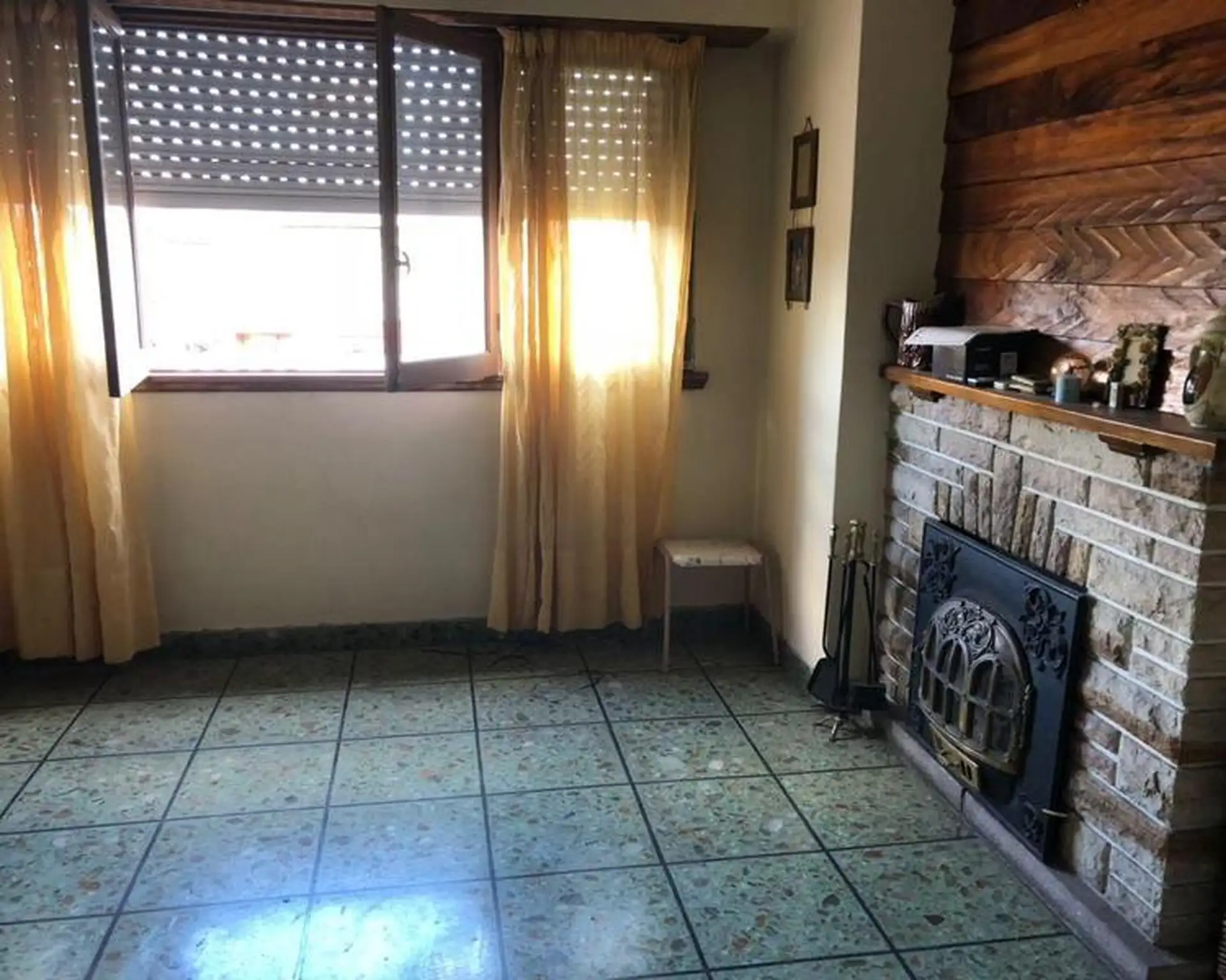 Departamento de 5 ambientes en planta alta