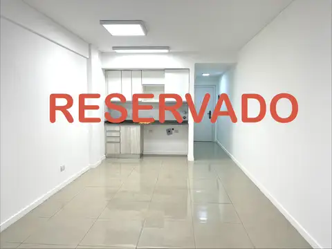 HERMOSO MONOAMBIENTE APTO PROFESIONAL O VIVIENDA CON BALCÓN