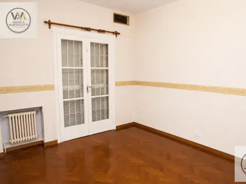 ALQUILER COMERCIAL – GRAN CASONA EN EL CENTRO DE RAMOS MEJÍA