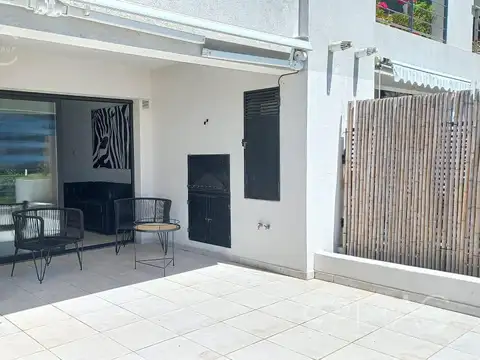 Departamento en Alquiler con 1 cocheras