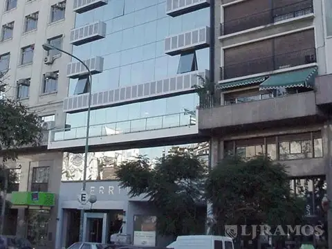 Oficina en Alquiler en Microcentro, Centro