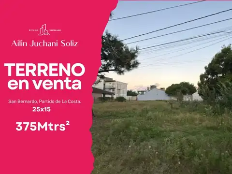 Dos Amplios Terrenos en Venta en Esquina de Costa Azul cerca del Mar