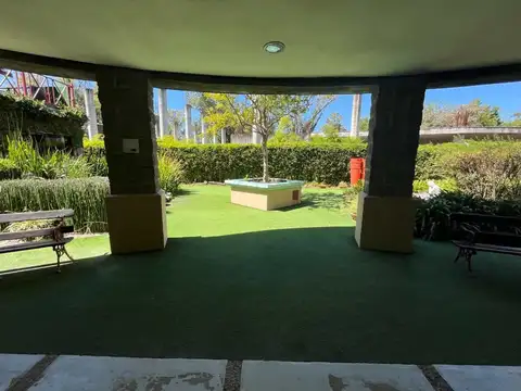 Alquiler comercial oficina en Galería calle Chubut