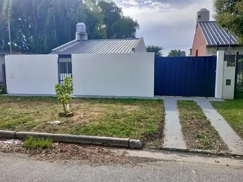 CASA A ESTENAR TRES AMBIENTES.