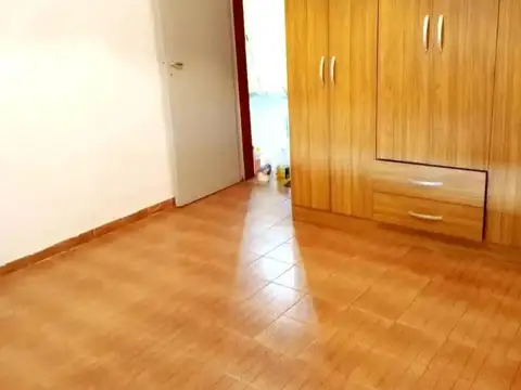 Casas en venta - 2 Dormitorios 2 Baños - 300Mts2 - Morón