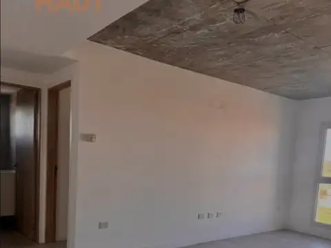 Departamento en Venta con 1 cochera