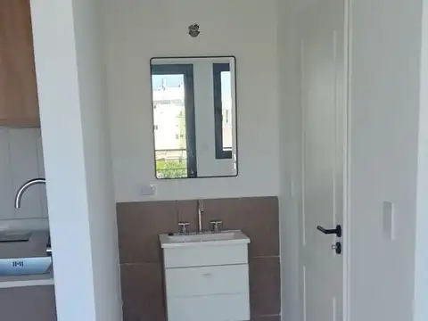 Departamento en Alquiler con 1 cochera
