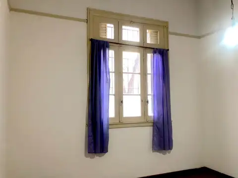 Departamento 5 ambientes con 1 baño