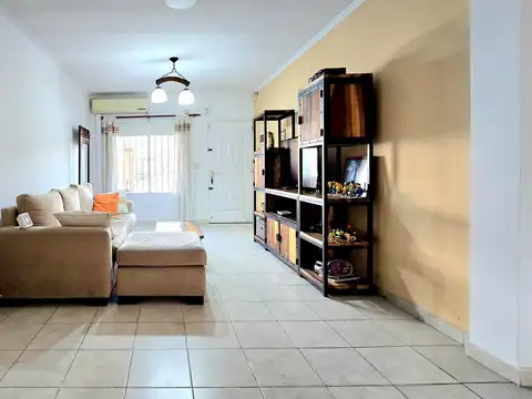 Depto Tipo Casa en Venta 15 años