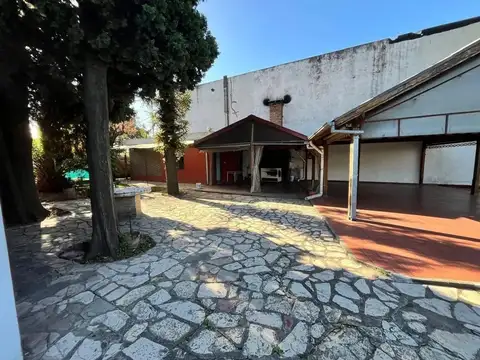 Casa en Venta en Villa Gobernador Udaondo, USD 395.000