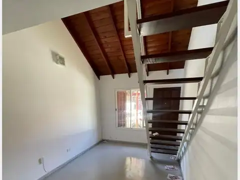 Casa en Alquiler de 1 dormitorio