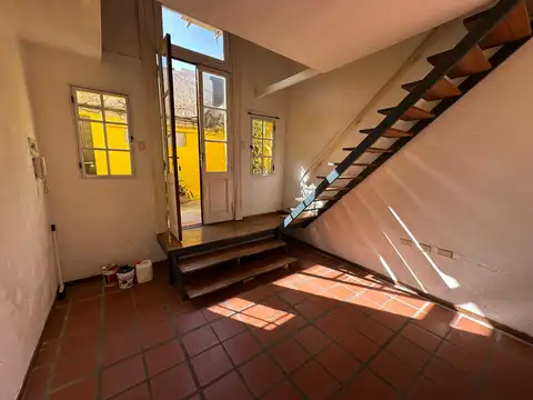 Depto Tipo Casa en Alquiler de 2 ambientes