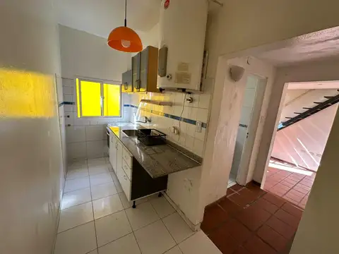 Depto Tipo Casa en Alquiler 60 años